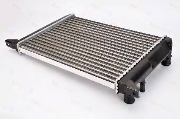 THERMOTEC D7A012TT Радиатор, охлаждение двига