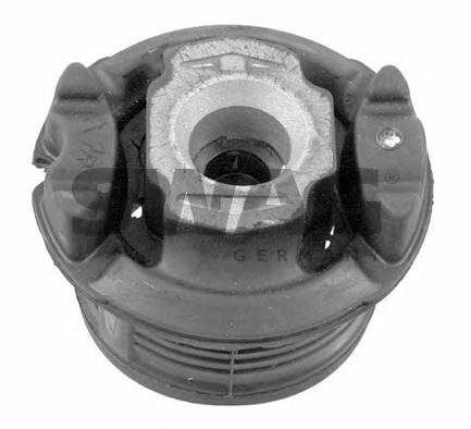 SWAG 10 92 2666 Втулка, балка моста