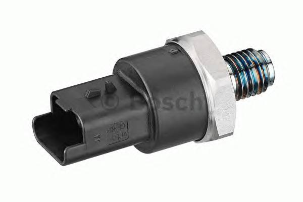 BOSCH 0 281 002 797 Датчик, давление подачи топ...