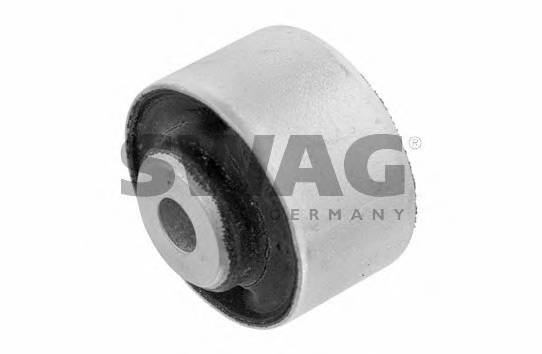 SWAG 32 93 0696 Подвеска, рычаг независимо...