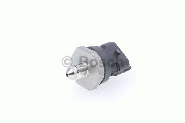 BOSCH 0 261 545 053 Датчик, давление подачи топ